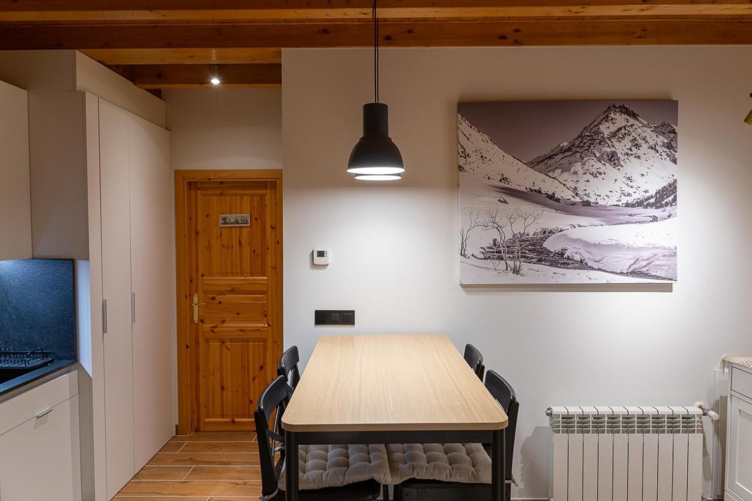 Vistas De Ensueno Y Confort En La Montana I Andbnb Butas